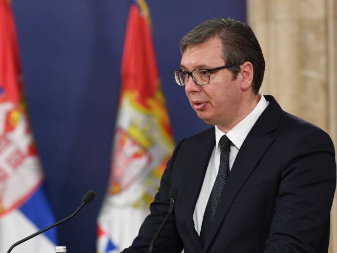 Vučić sutra u Banjaluci - donira medicinsku opremu