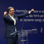 Vučić poziva na skup 12.aprila: Teror je zavladao Srbijom. Moramo vratiti otetu državu i našu trobojku na jarbol?
